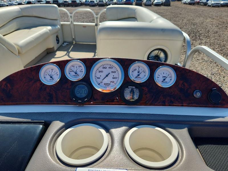 2006 Sun Tracker Boat Regency-pontoon Boat