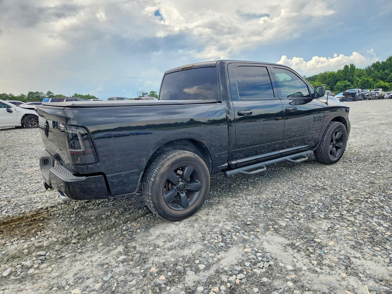 2015 Dodge RAM 1500 ST