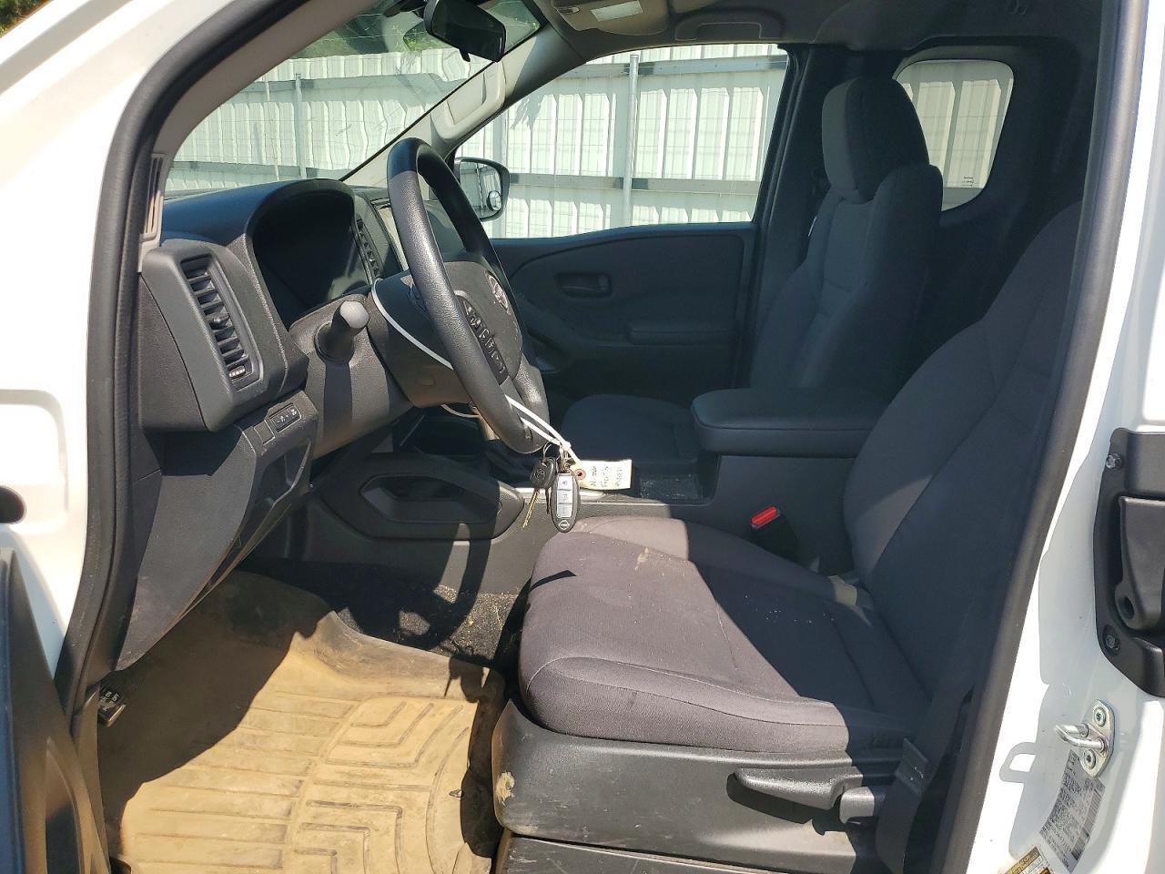 2024 Nissan Frontier S