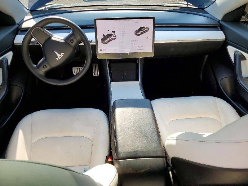 2020 Tesla 3