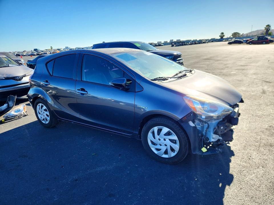 2015 Toyota Prius c two