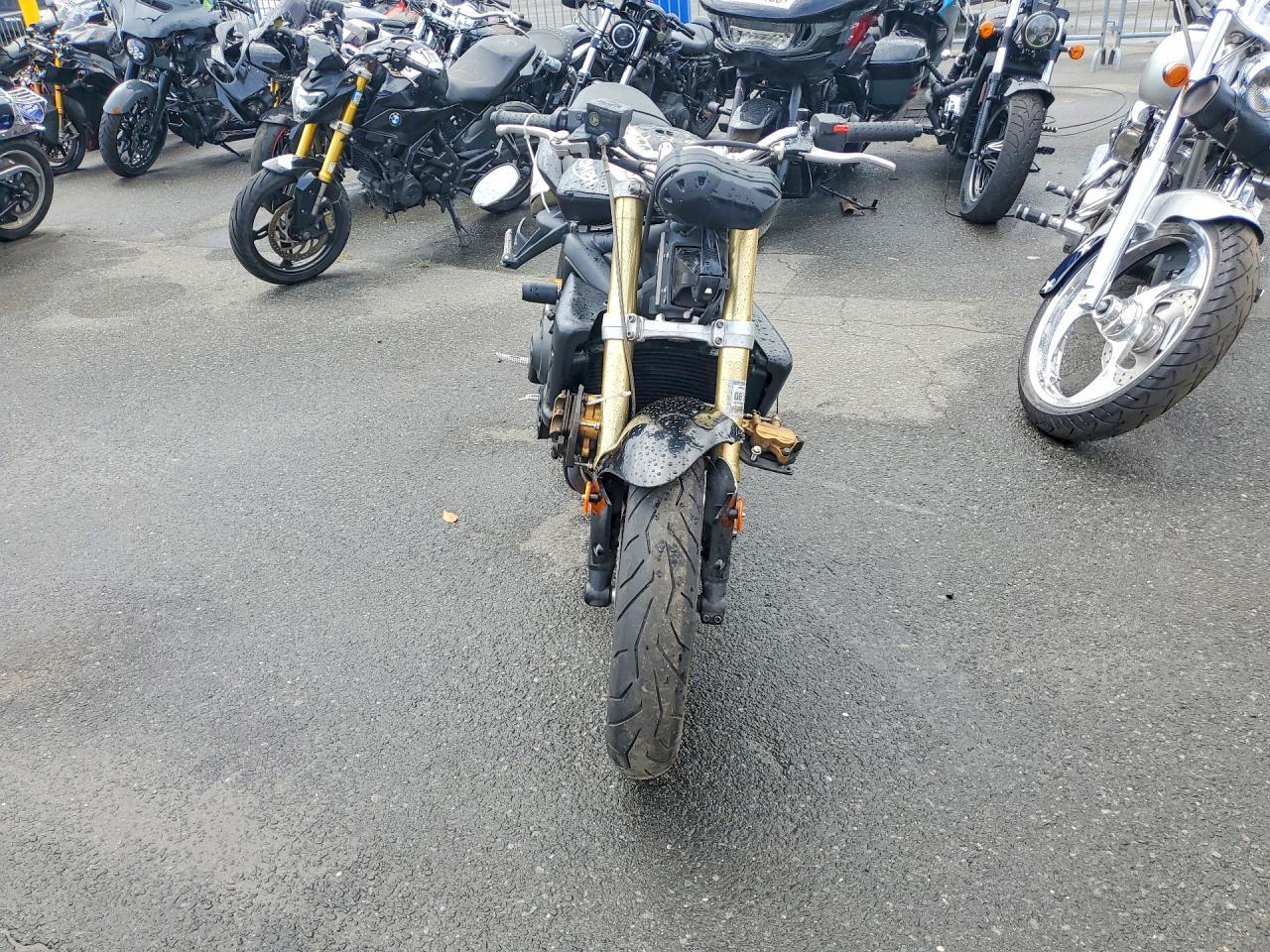 2010 Triumph Street Triple 675