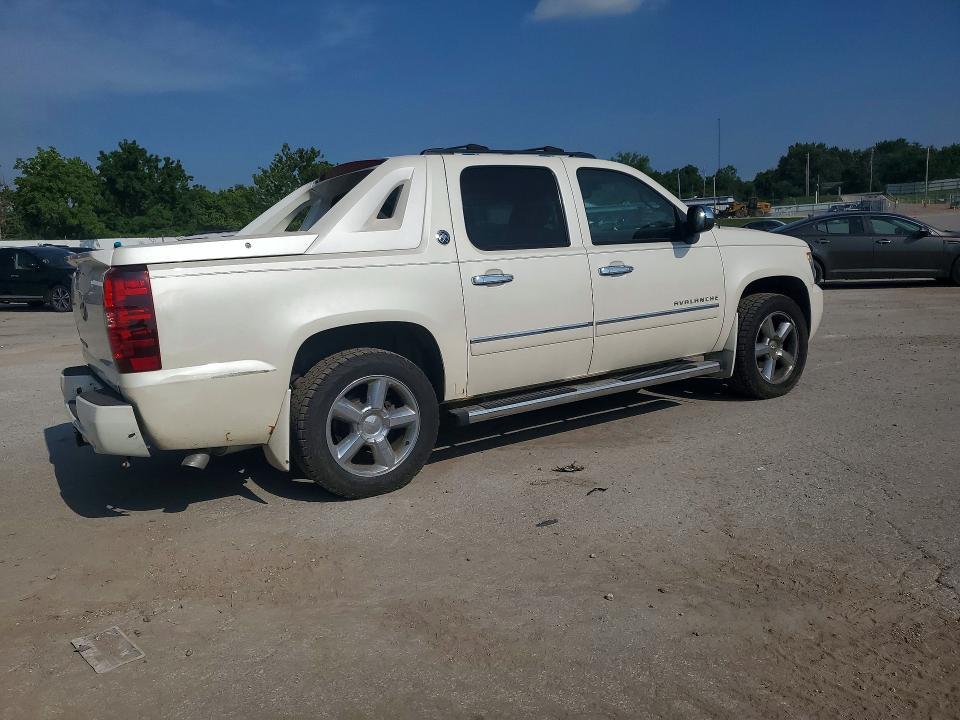 2013 Chevrolet Avalanche LTZ