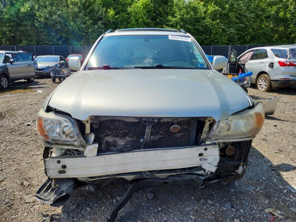 2005 Toyota Highlander Limited
