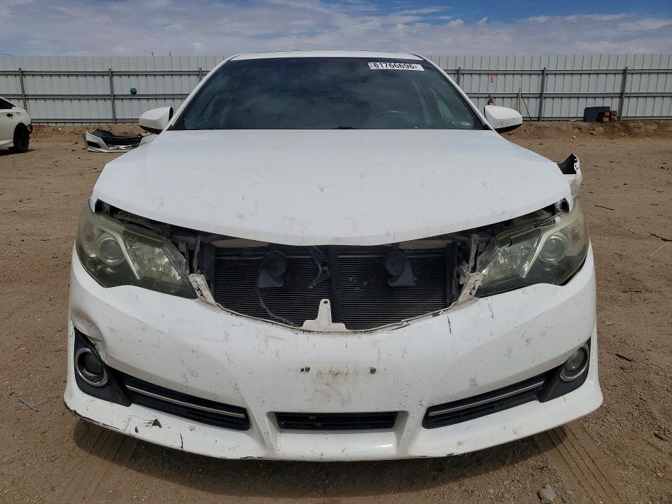 2013 Toyota Camry se