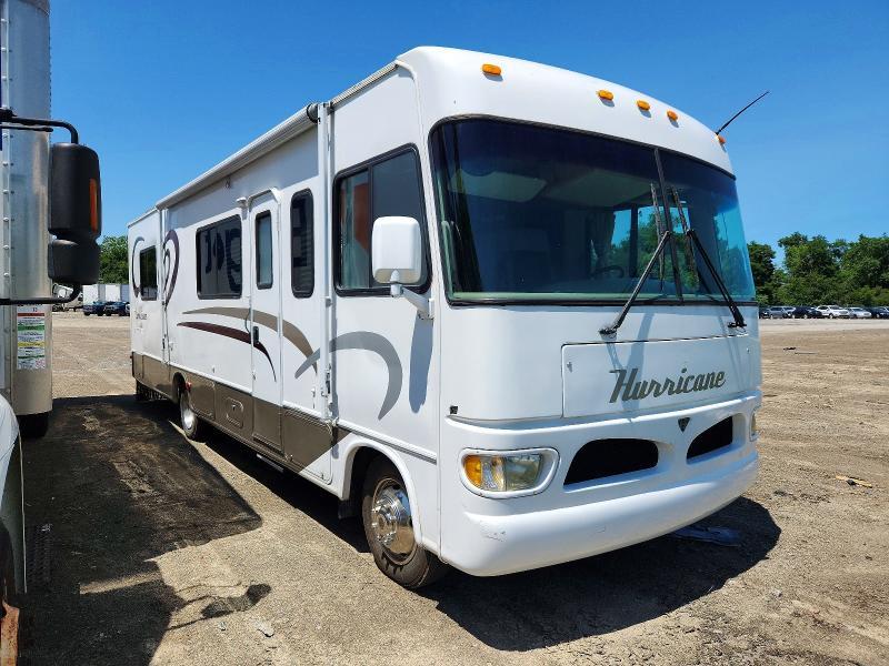 2002 Four Winds 2002 Four Winds Hurricane RV