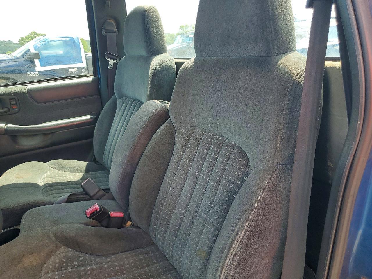 2000 Chevrolet S Truck S10