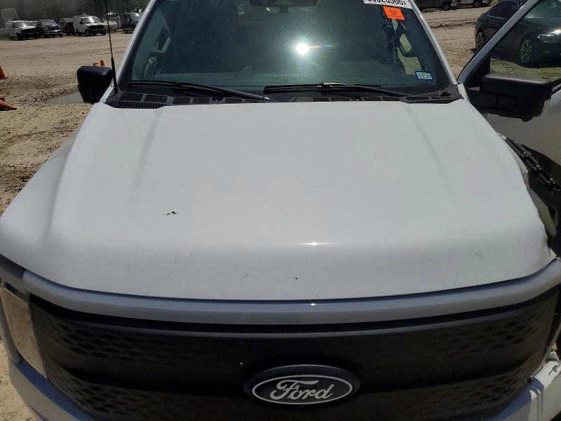 2025 Ford F150 Lightning XLT