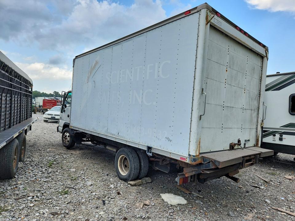 2004 Isuzu NPR