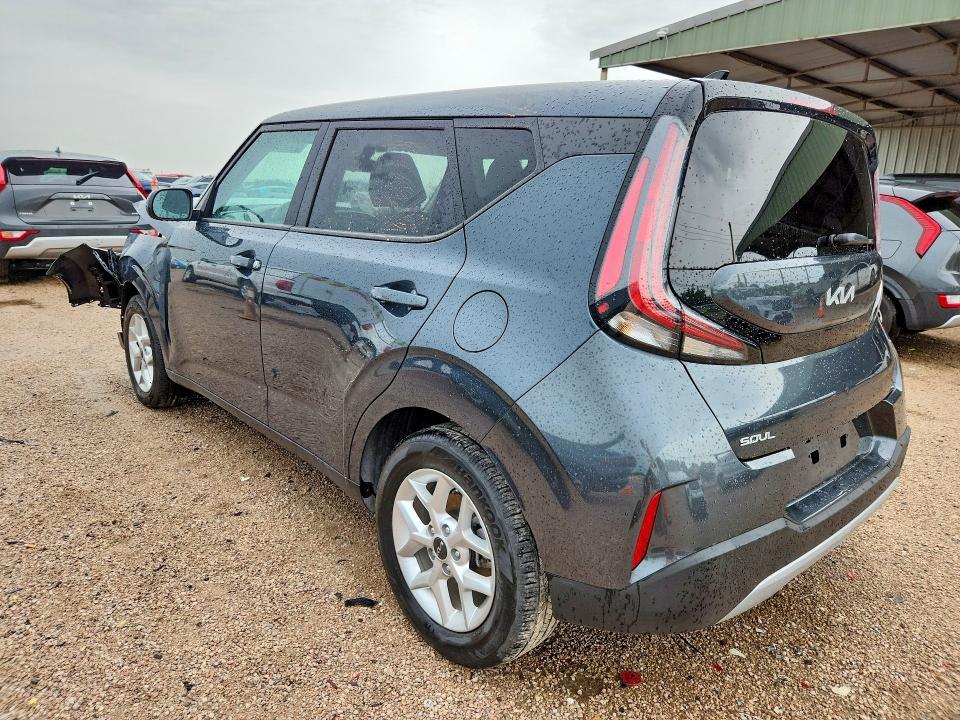 2025 KIA Soul lx