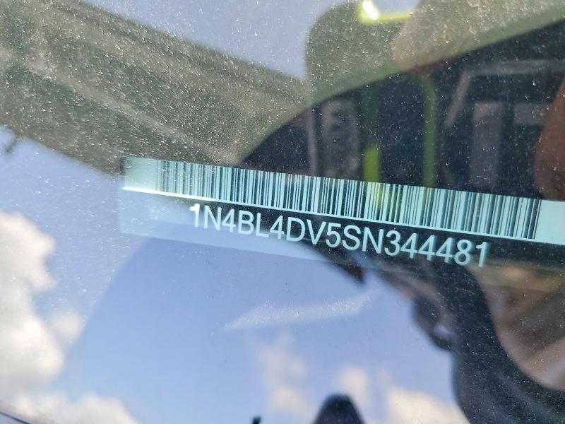 2025 Nissan Altima sv