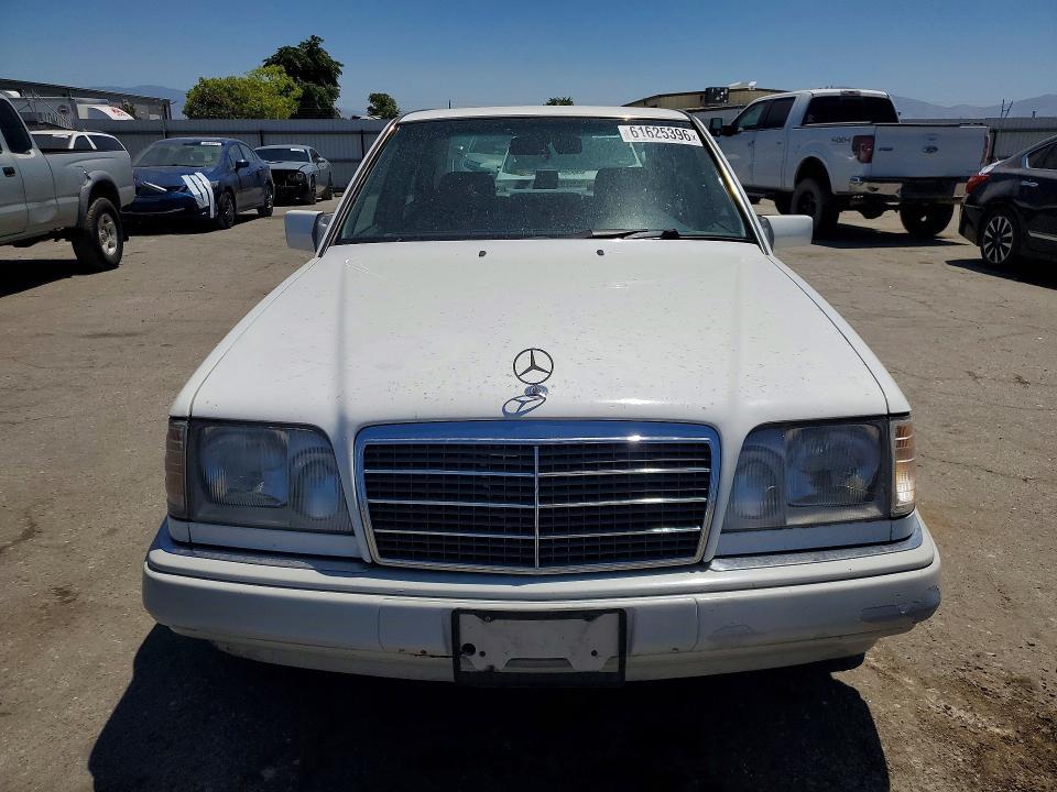 1994 Mercedes-Benz E 320