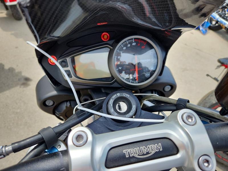 2016 Triumph Speed Triple R
