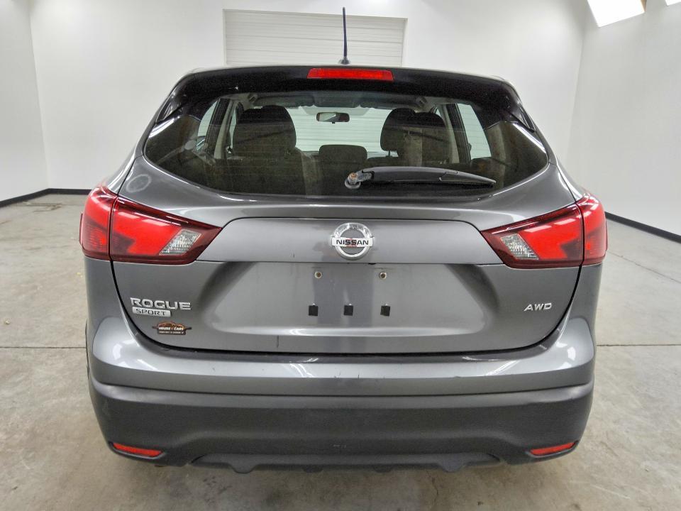 2017 Nissan Rogue Sport s