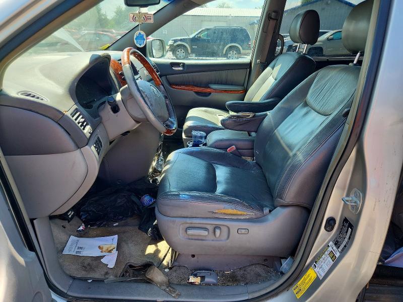 2007 Toyota Sienna xle Limited 7-passenger