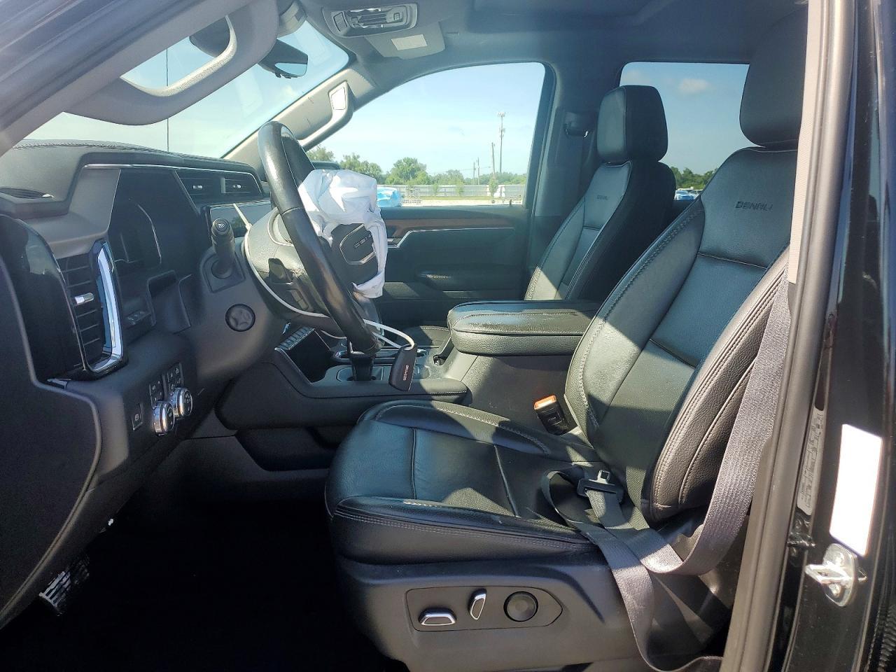 2023 GMC Sierra K1500 Denali