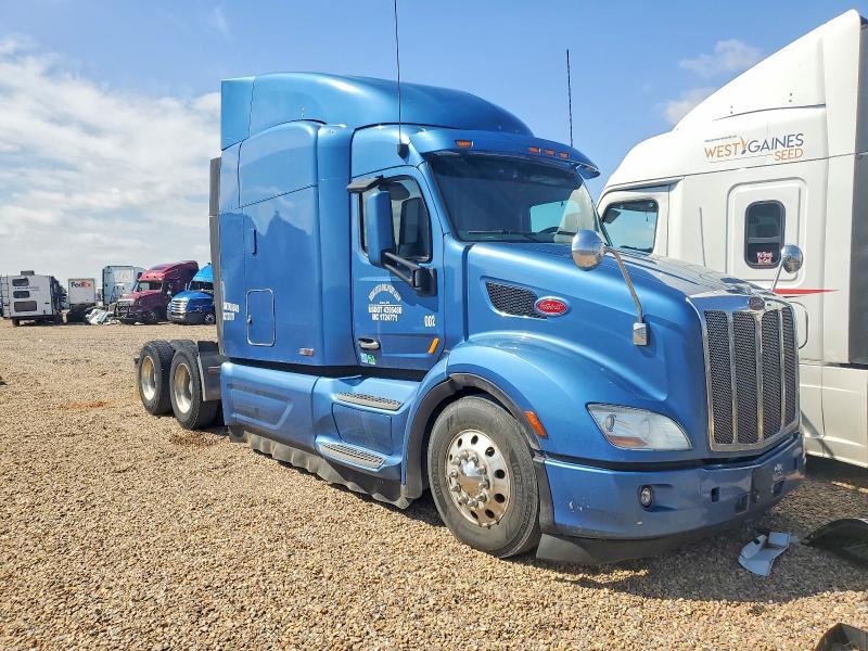 2020 Peterbilt 579 Semi Truck