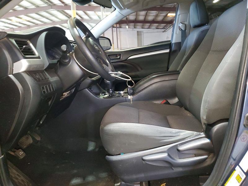 2019 Toyota Highlander le