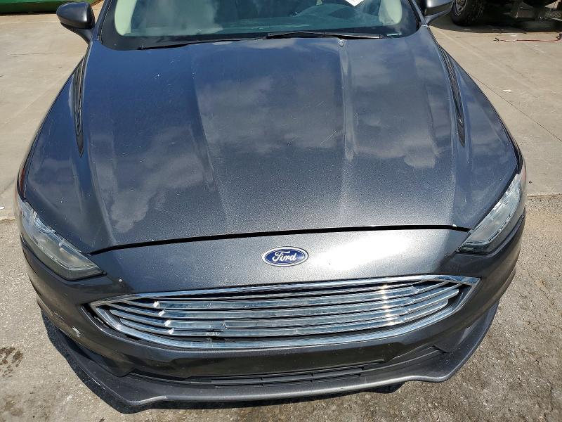 2017 Ford Fusion s