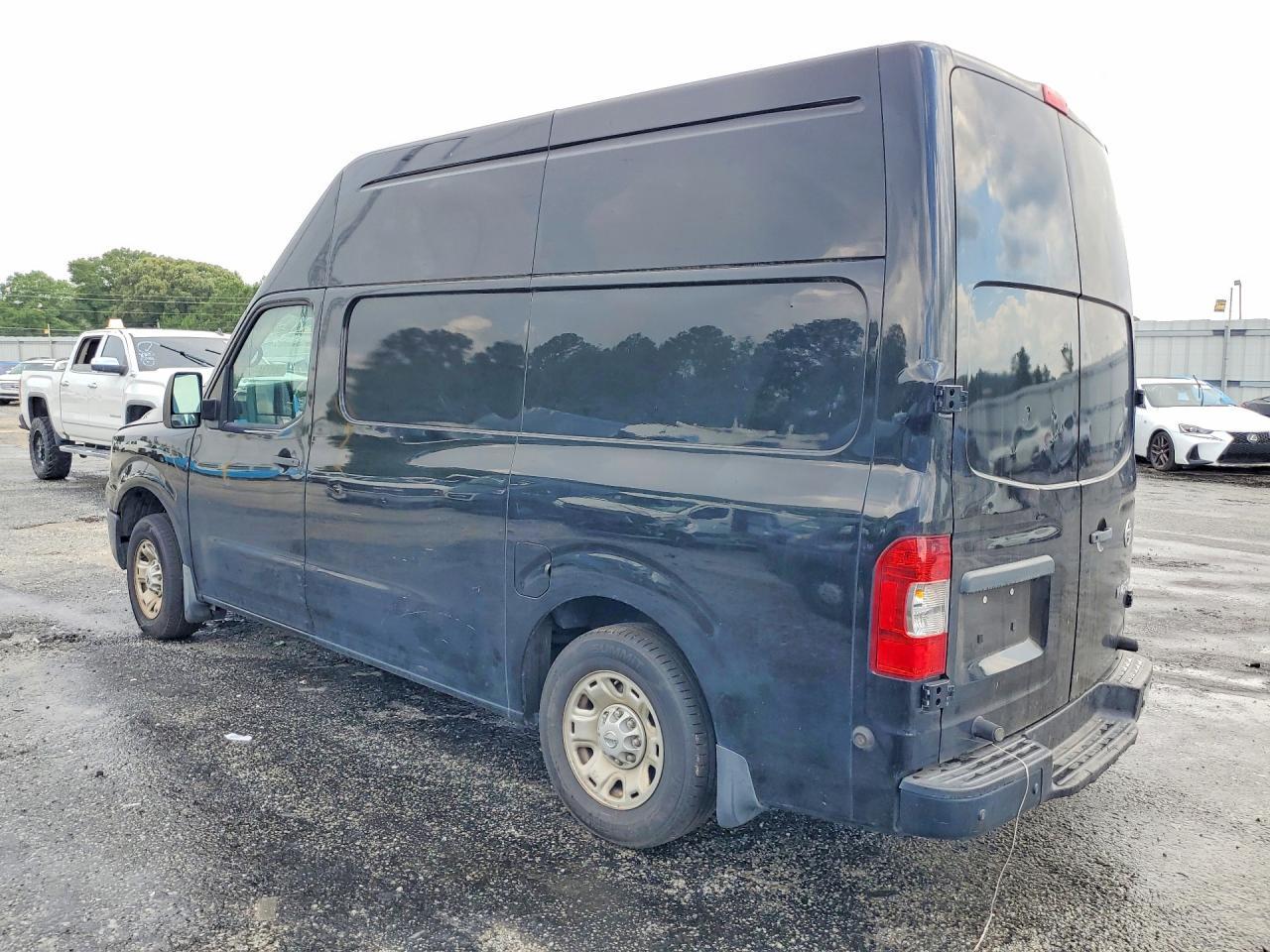 2018 Nissan NV 2500 Delivery Van