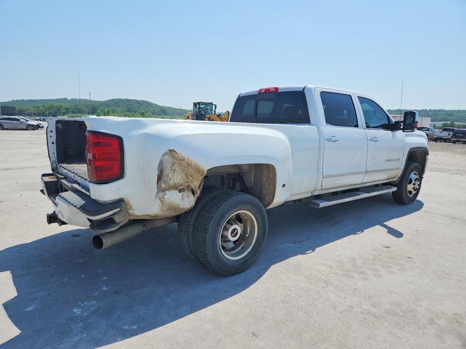 2015 GMC Sierra K3500 Denali