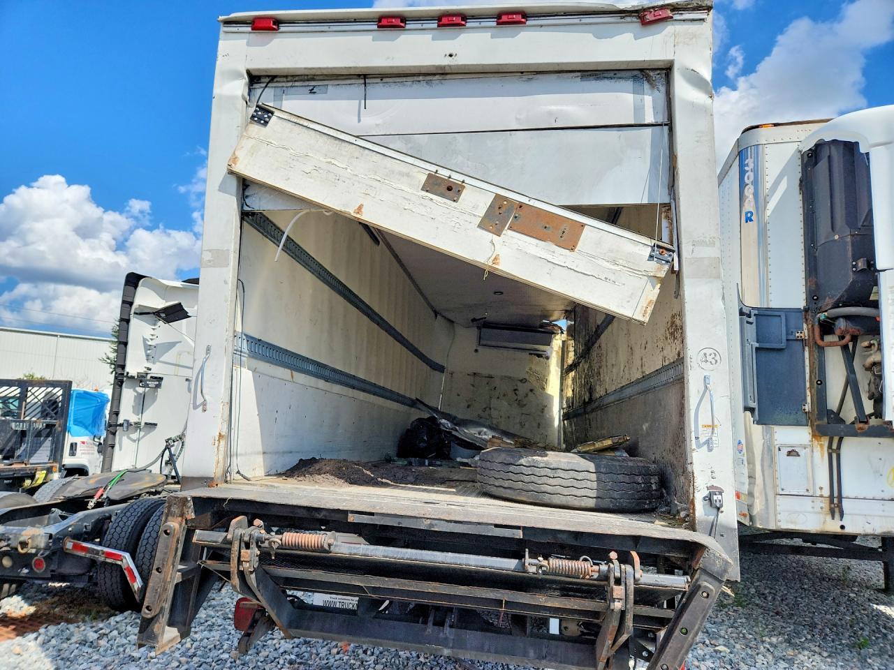 2017 Hino 258/268 Refrigerated BOX Truck