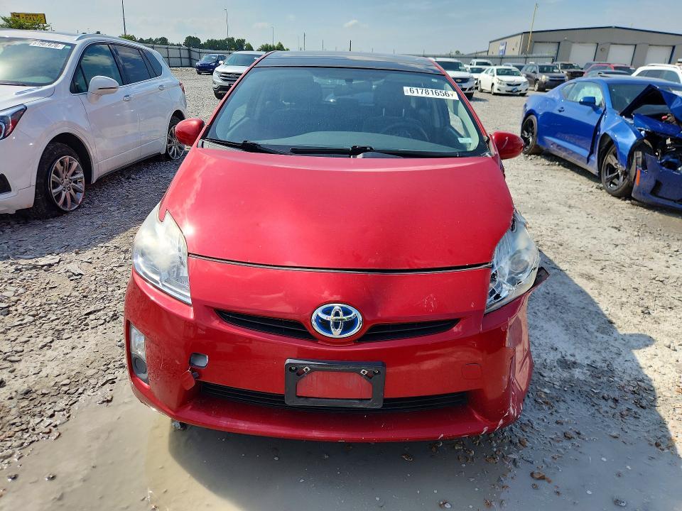 2010 Toyota Prius III