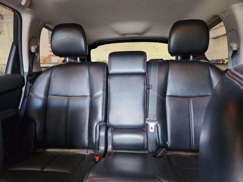 2015 Nissan Pathfinder sl