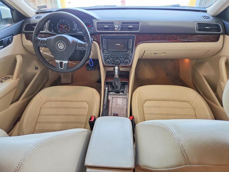 2012 Volkswagen Passat sel