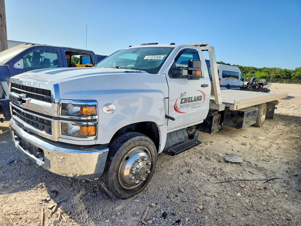 2022 Chevrolet Silverado Medium Duty