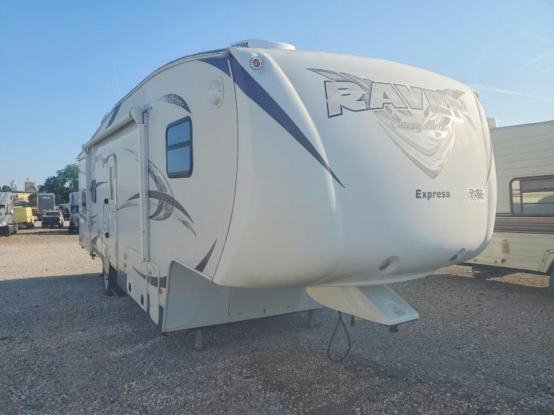 2013 Ravens TRL 48FT