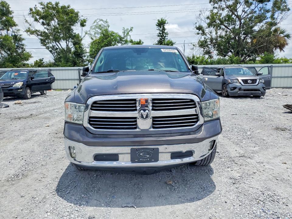 2014 Dodge RAM 1500 SLT