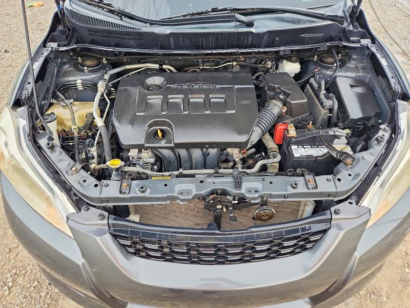 2013 Toyota Matrix l