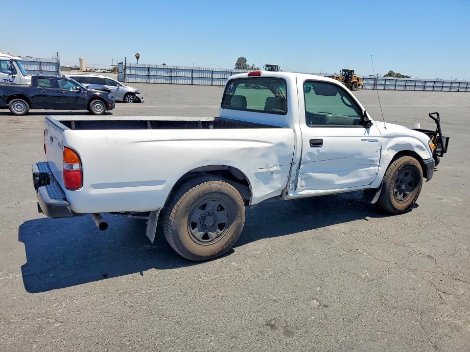 2004 Toyota Tacoma Base