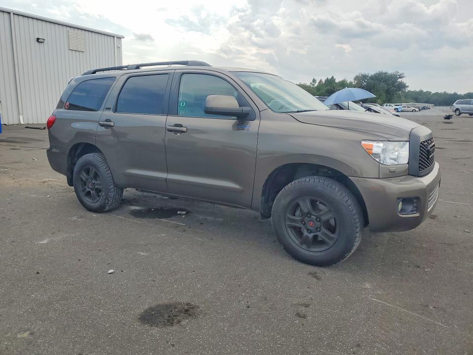 2011 Toyota Sequoia SR5