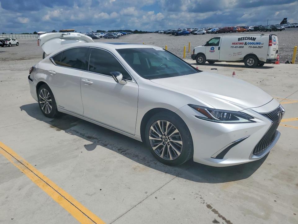 2020 Lexus Es 300h