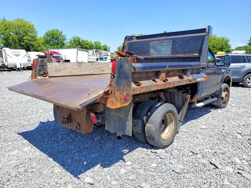 2005 Ford F350 Super Duty Dump Truck