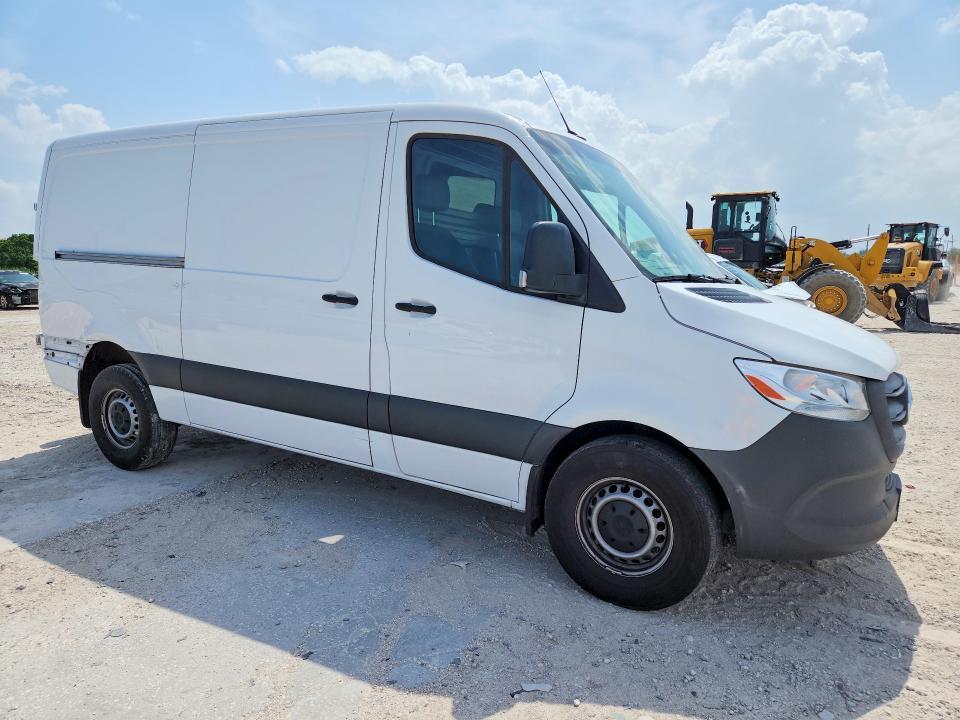 2025 Mercedes-Benz Sprinter 2500