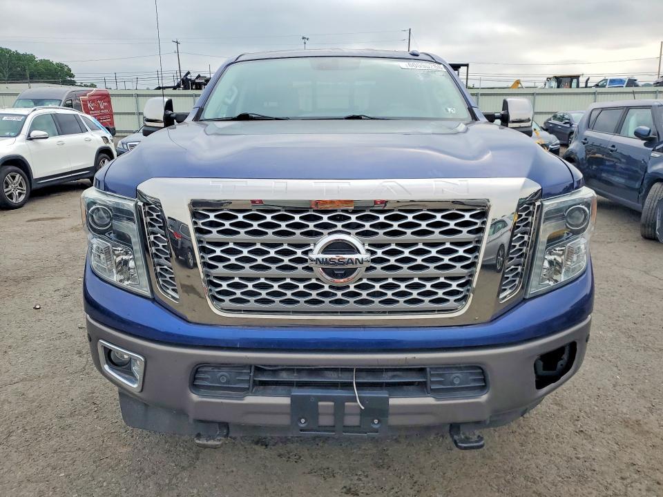 2016 Nissan Titan xd Platinum Reserve