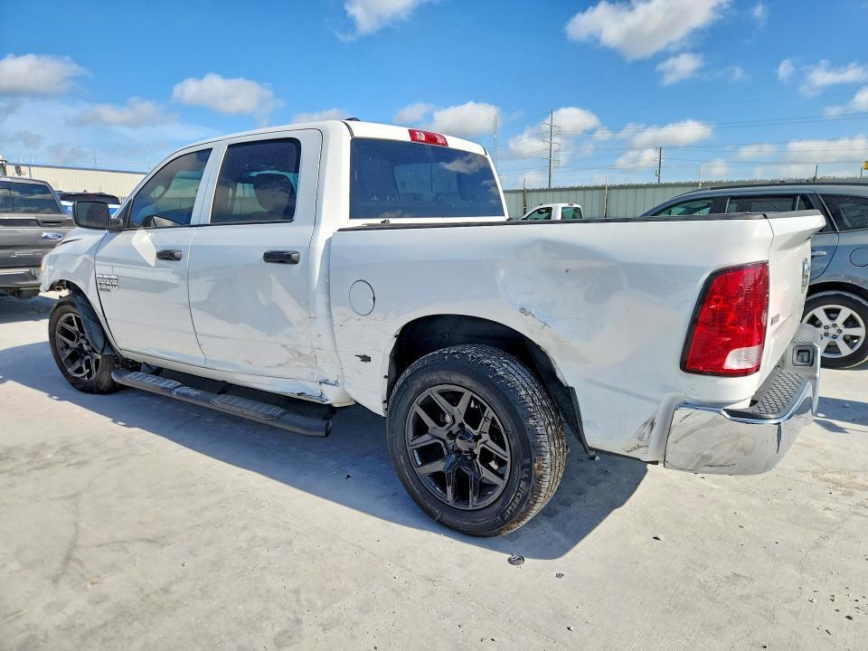 2022 Dodge RAM 1500 Classic SLT