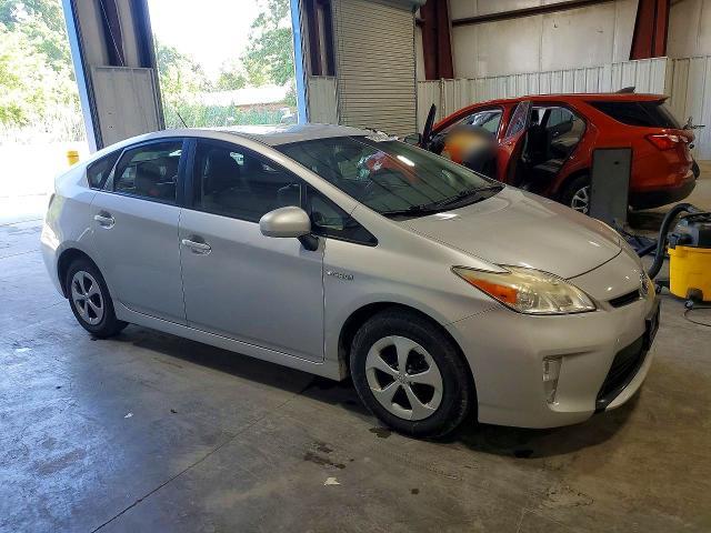 2014 Toyota Prius two