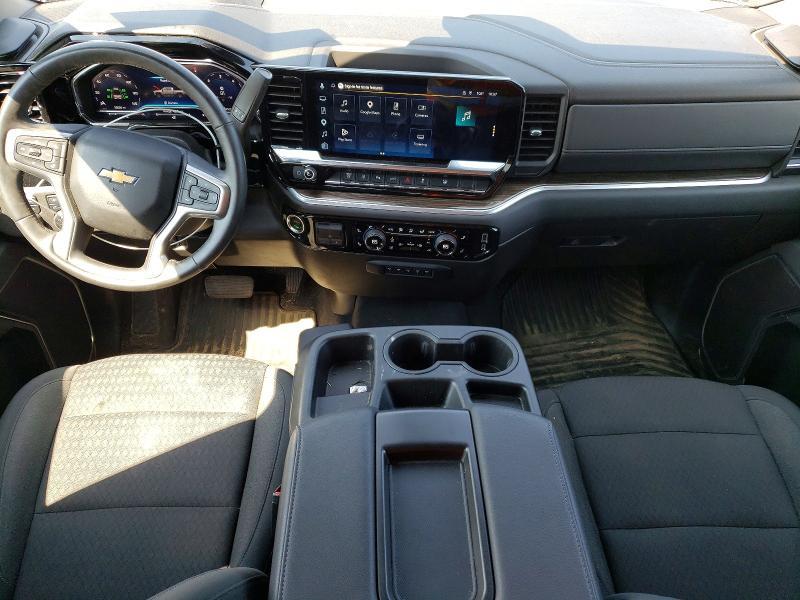 2025 Chevrolet Silverado K3500 LT