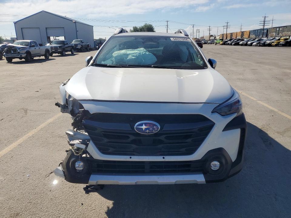 2024 Subaru Outback Touring