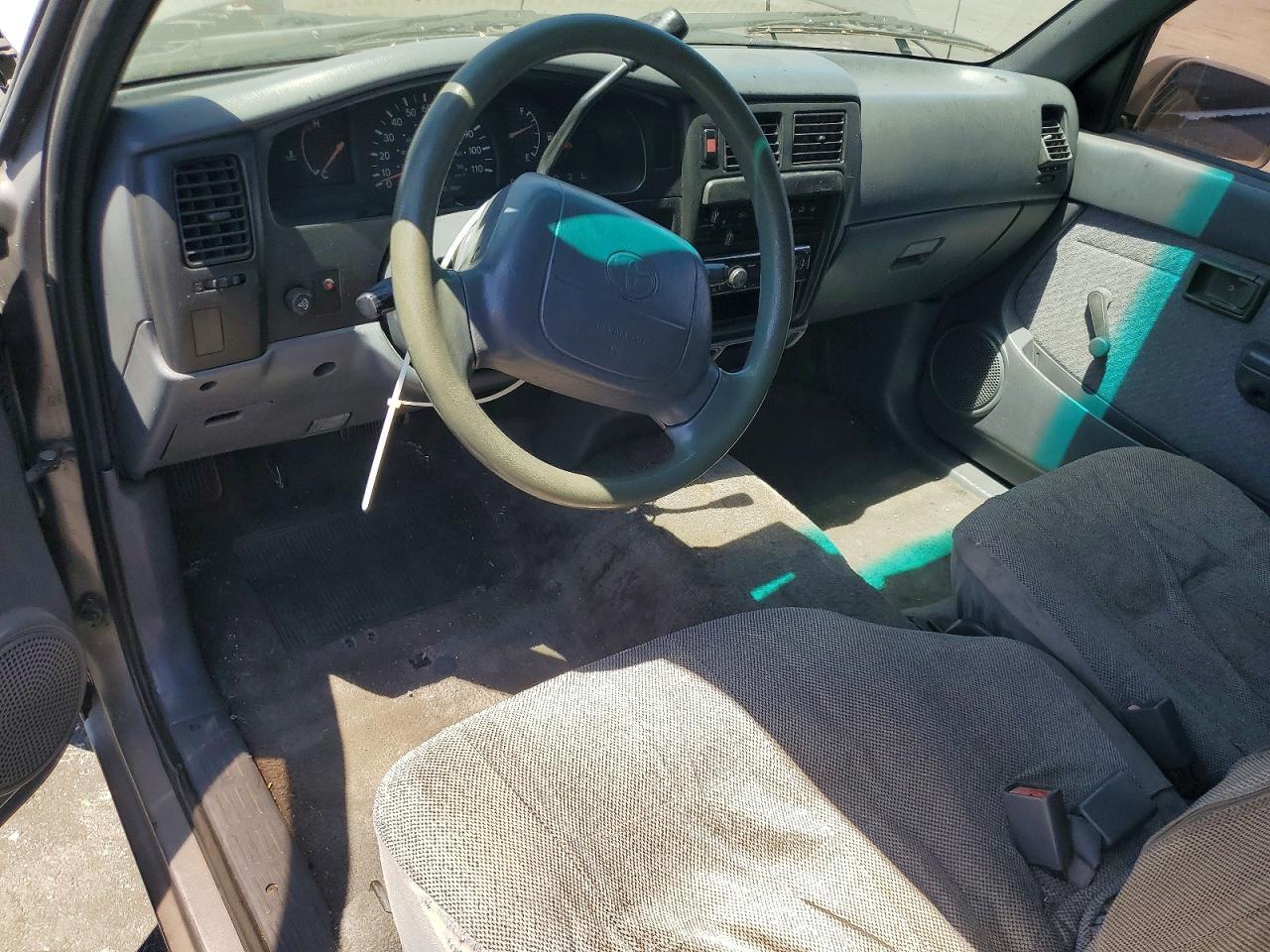1996 Toyota Tacoma Base