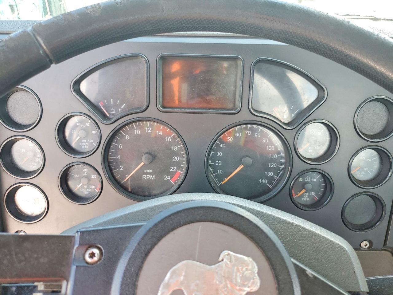 2018 Mack CXU612 Semi Truck