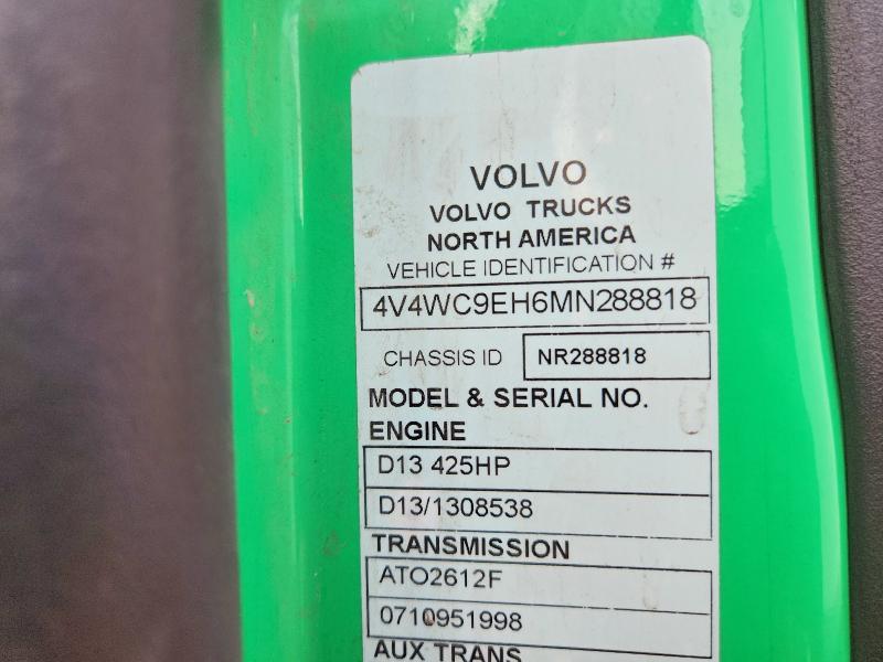 2021 Volvo VNR-Semi Truck