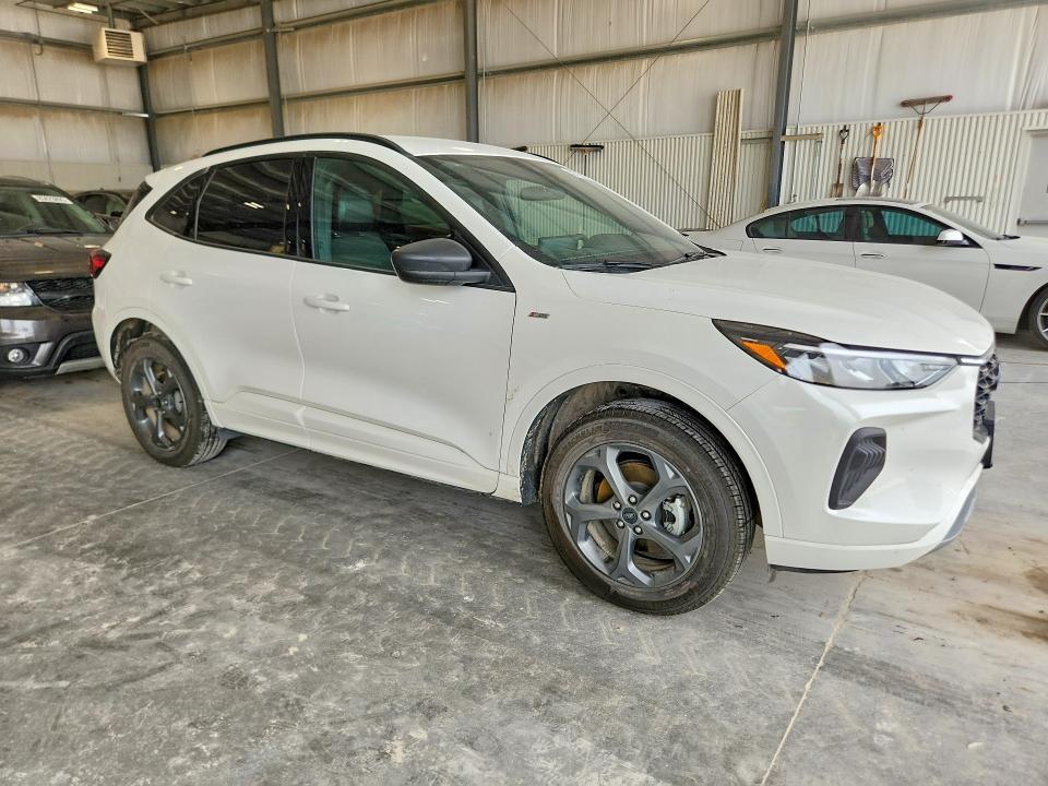 2024 Ford Escape ST Line