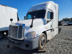 2014 Freightliner Cascadia Semi Truck