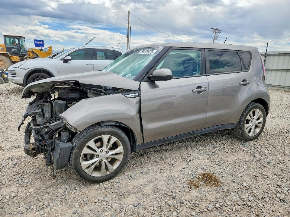 2016 KIA Soul +