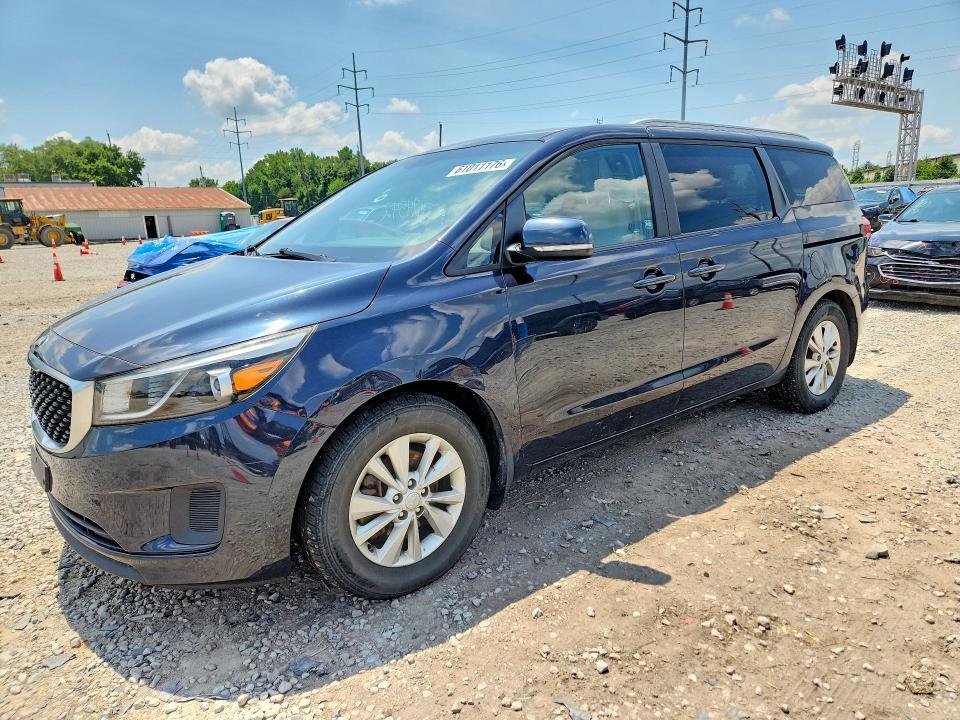 2016 KIA Sedona lx